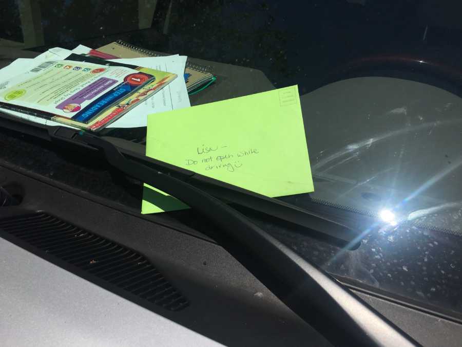 Card on wind shield placed by woman who donated a kidney to her friend's husband