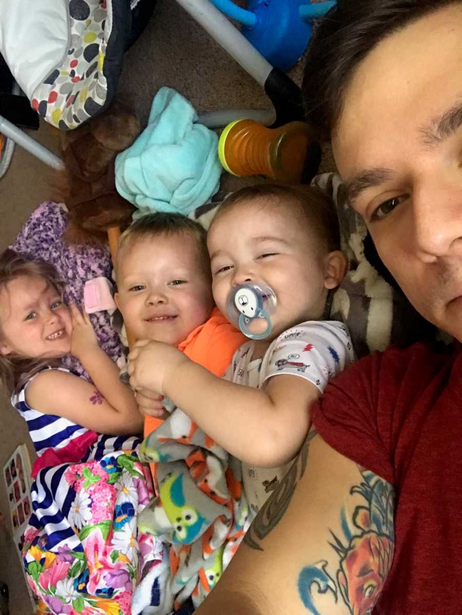 Soldier who abuses alcohol lying down next to girlfriend's three children in selfie