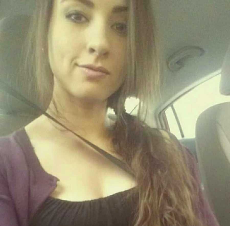 Woman who escaped abusive relationship takes selfie in car