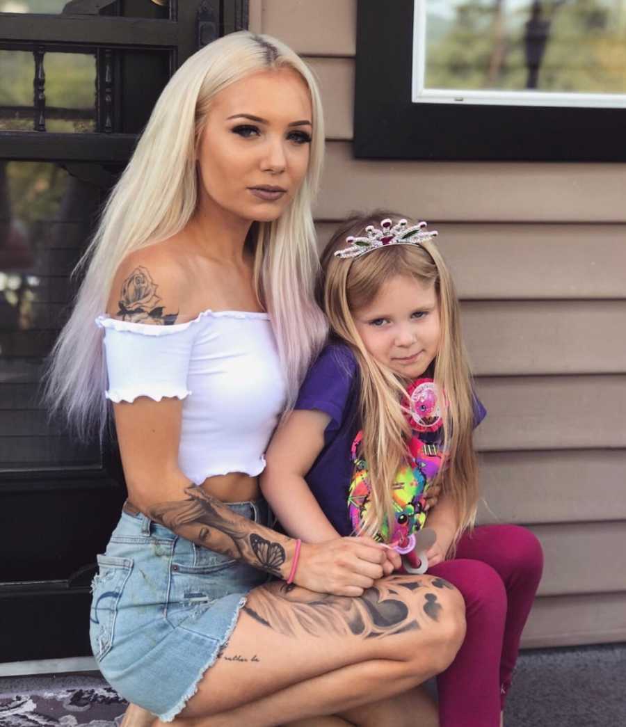 Woman who became instagram famous squats outside of home with young daughter at her side