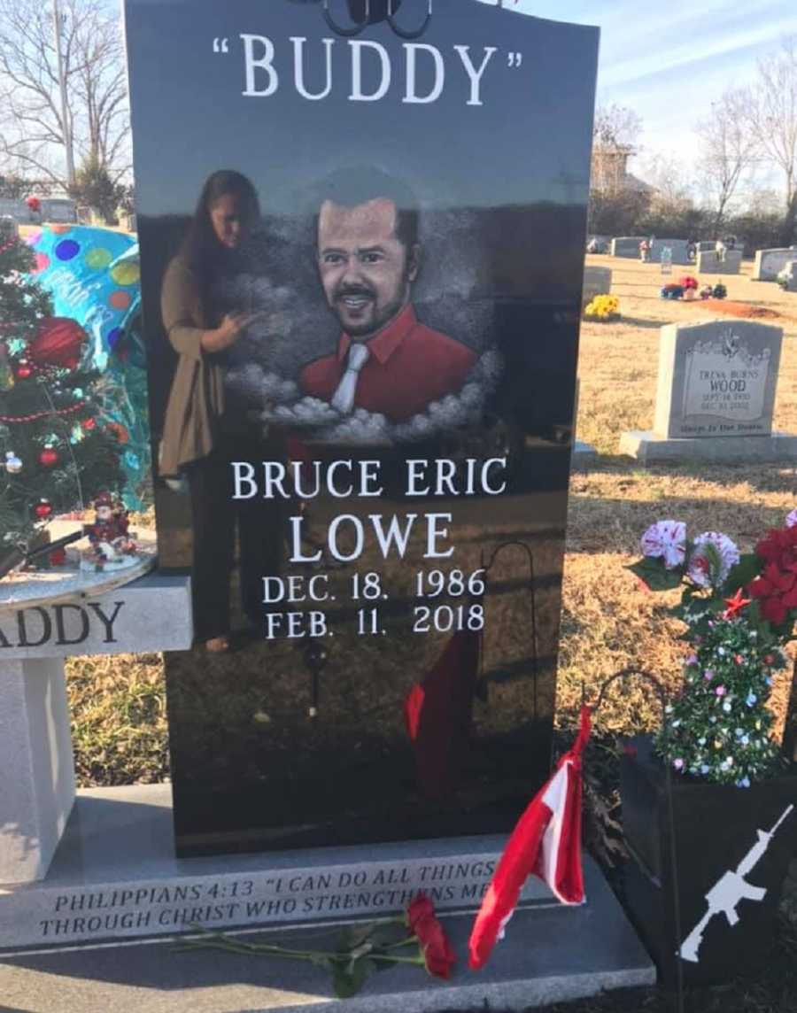 Headstone for man who passed away from heart attack