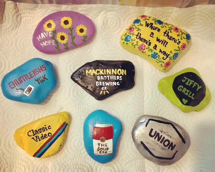 hand painted rocks