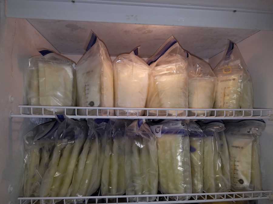 breast milk in freezer