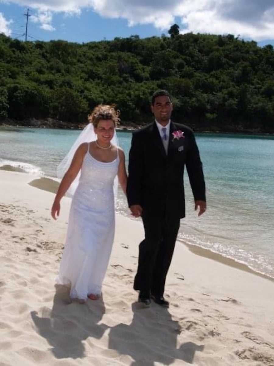 wedding photo of couple on the beach