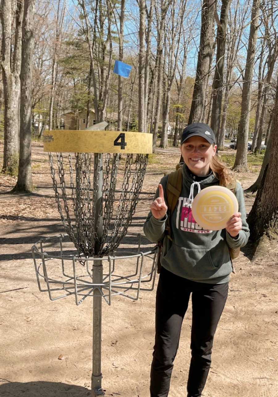 daughter Frisbee golf