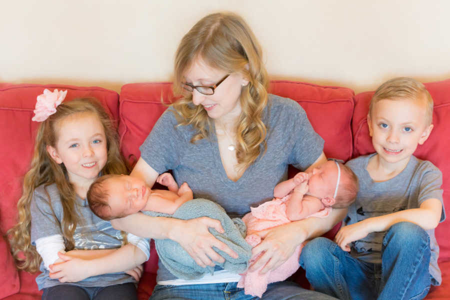 mom with two sets of twins