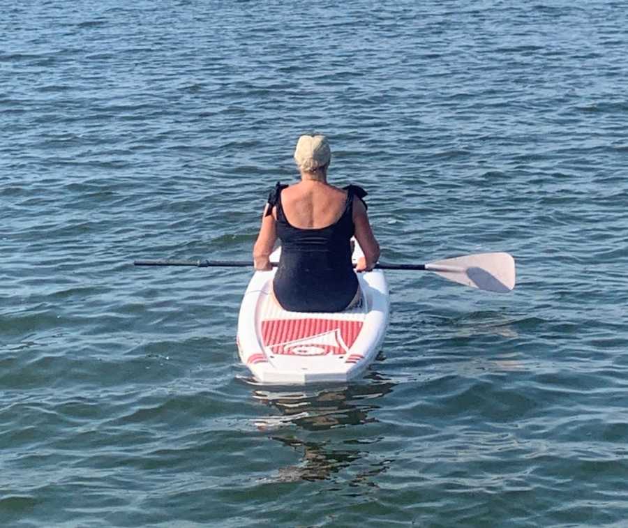 woman kayaking