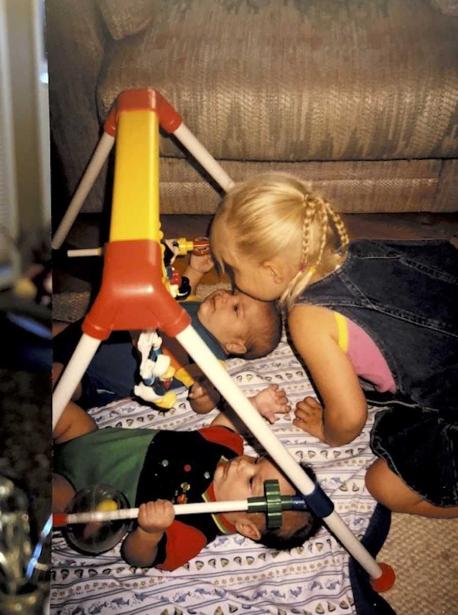 3 siblings playing