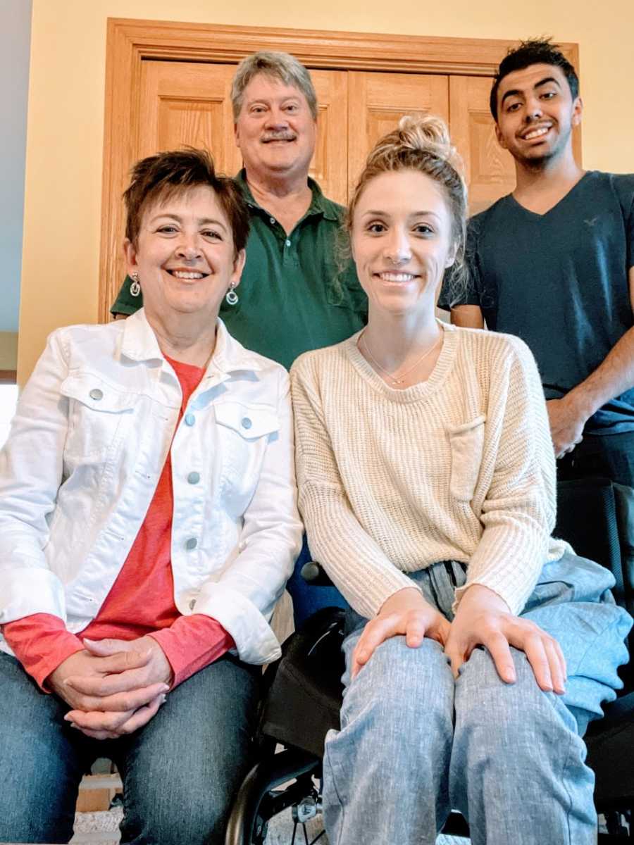 Woman paralyzed after a car accident takes a family photo