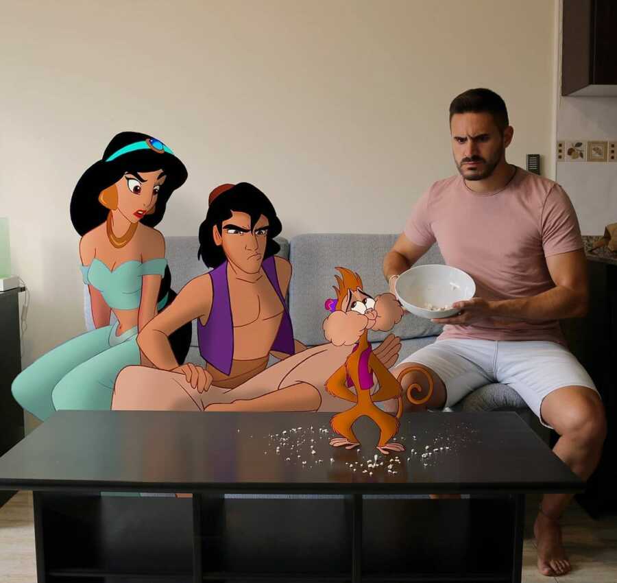 Man photoshops Disney's Aladdin characters into a scene in his living room. 