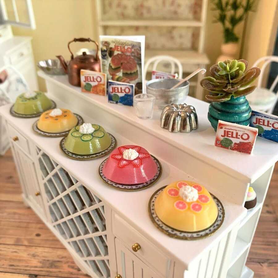 Miniature jello mold clay sculpted dollhouse food.