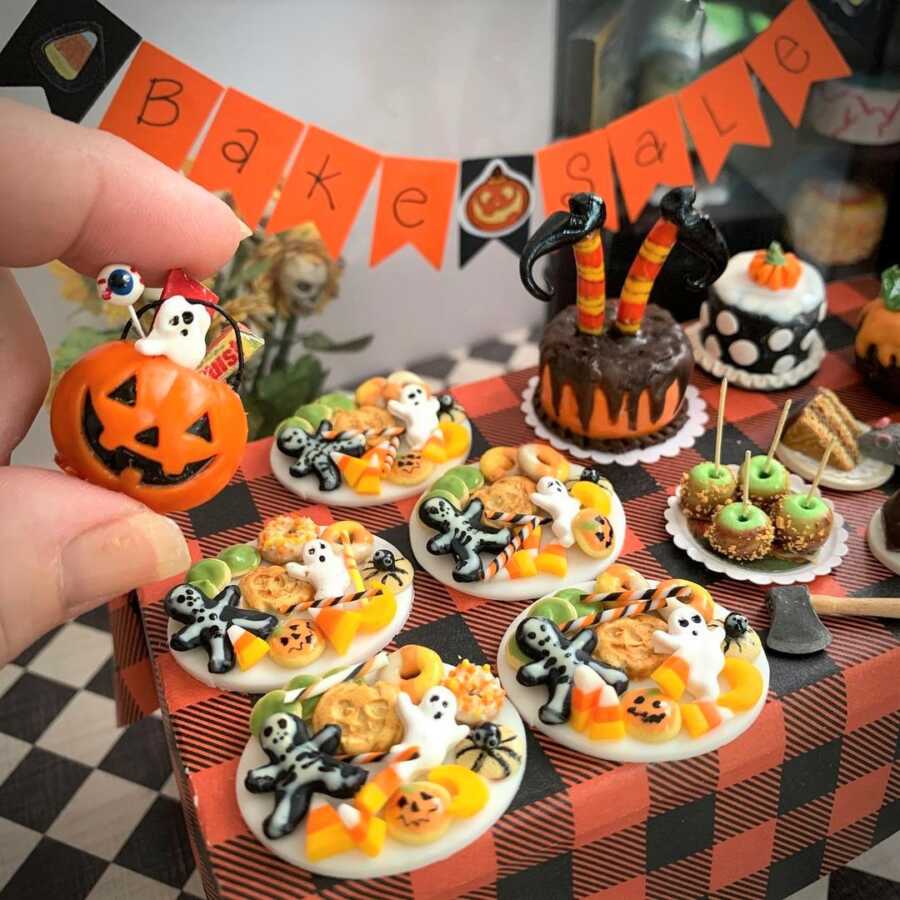 Miniature Halloween desserts made from sculpted clay.