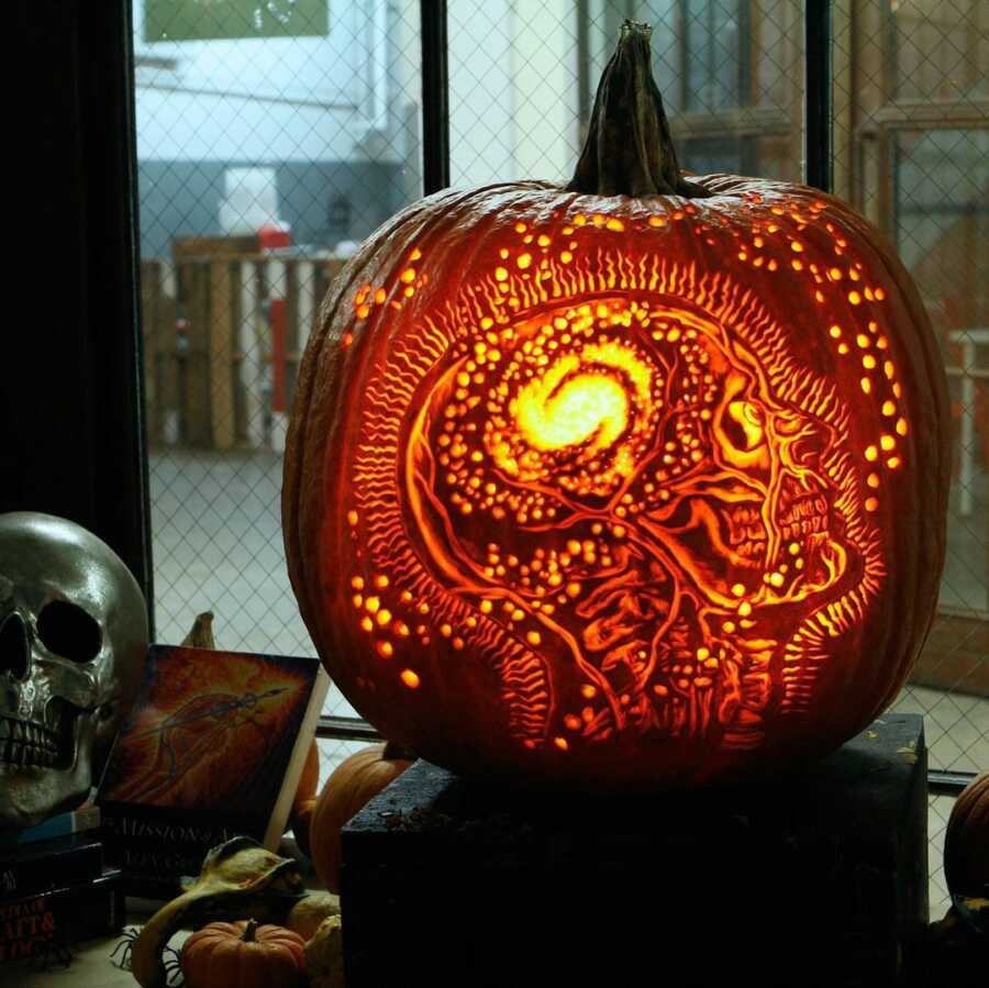 Incredible pumpkin carving design, created by Maniac Pumpkin Carvers. 