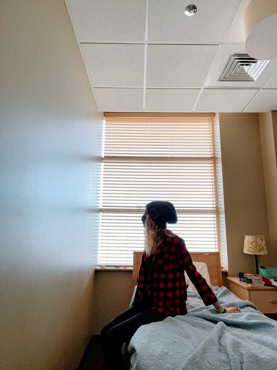 Woman with anorexia in a treatment room