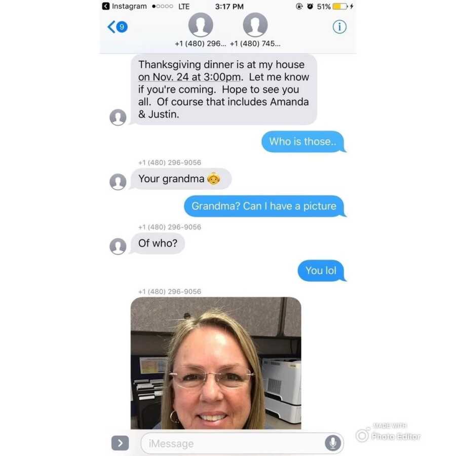 photo of the texts that the lady sent to the wrong person inviting them to thanksgiving
