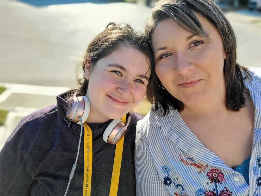 Mom takes a selfie with her daughter who has epilepsy and tonic-clonic seizures