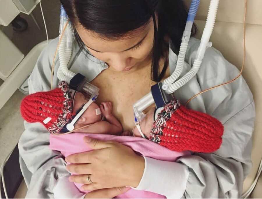 mom of new born twin girls while they are fighting to stay alive