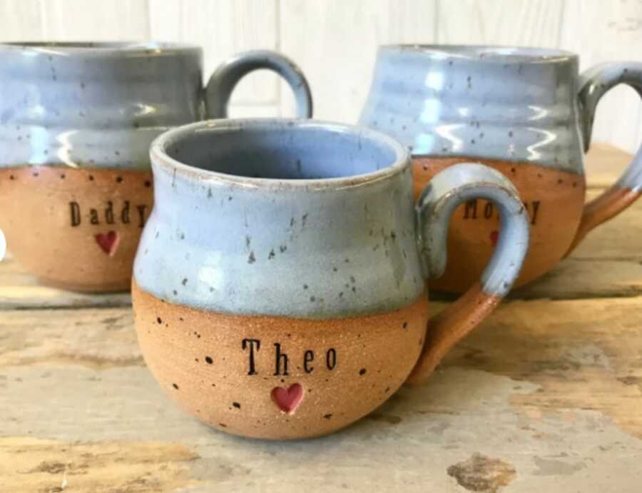 personalized mugs as a gift for families