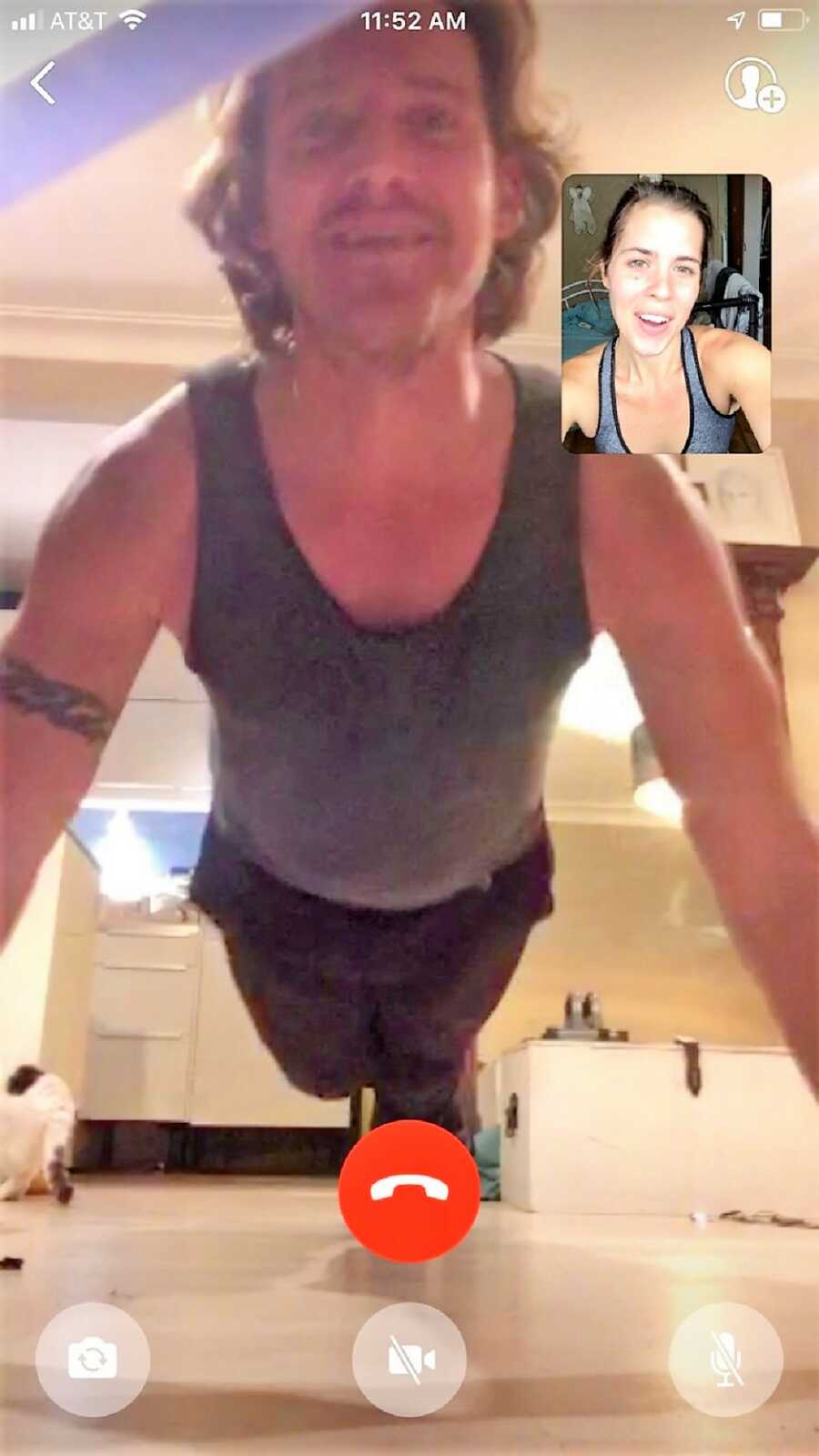 long distance couple exercise together via facetime