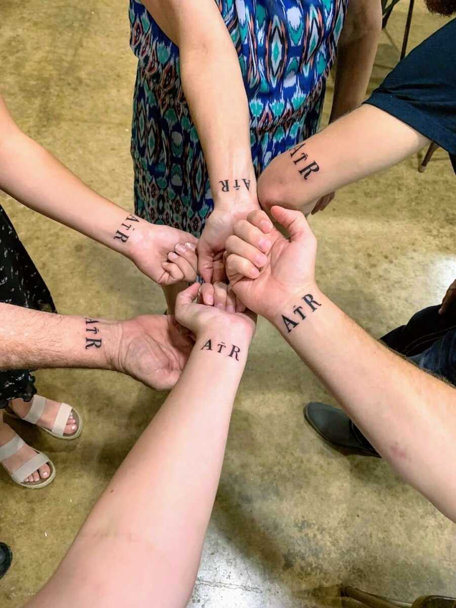 family of six gets matching tattoos in remembrance of family member who was lost to gun violence