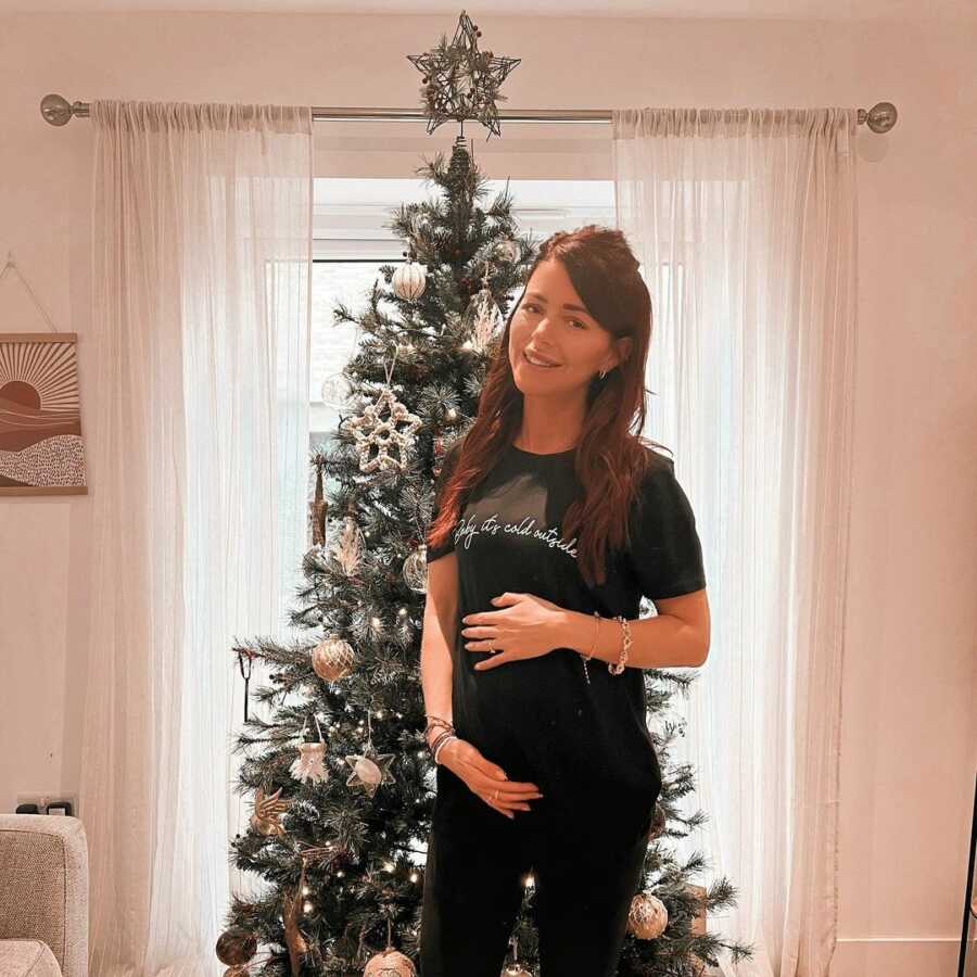 Meg spends the holidays happily pregnant!