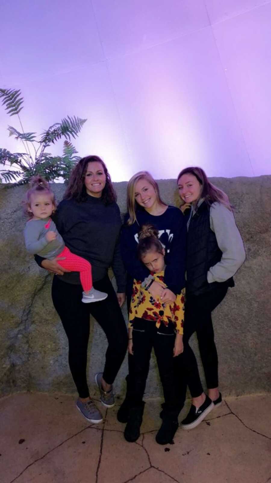 teen mom with her sisters