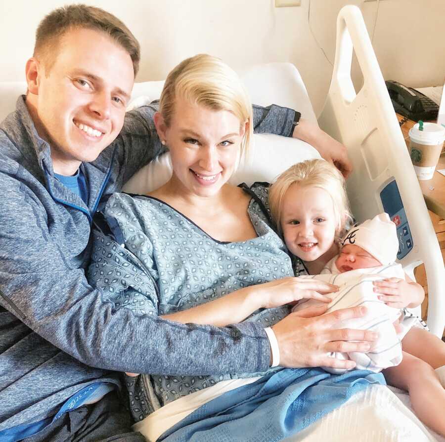 Family welcome their second daughter in the hospital after birth