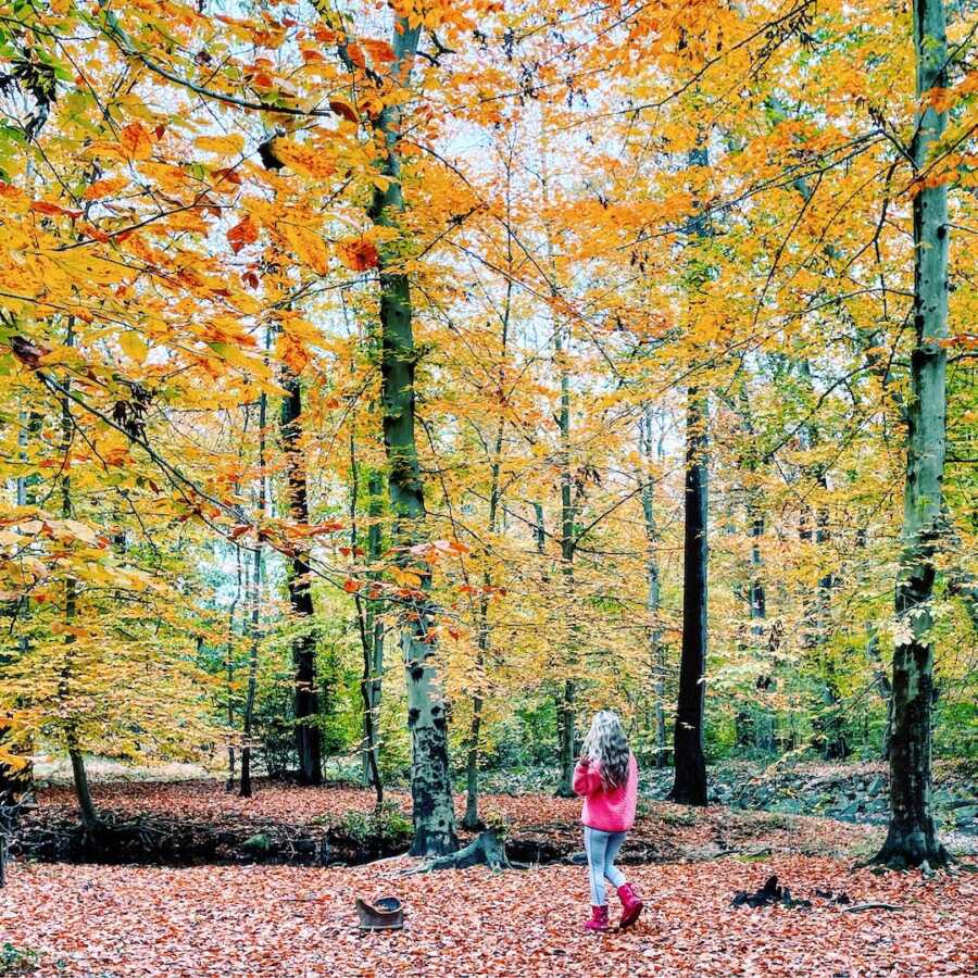 mother of four finds her peace while being in the nature of fall