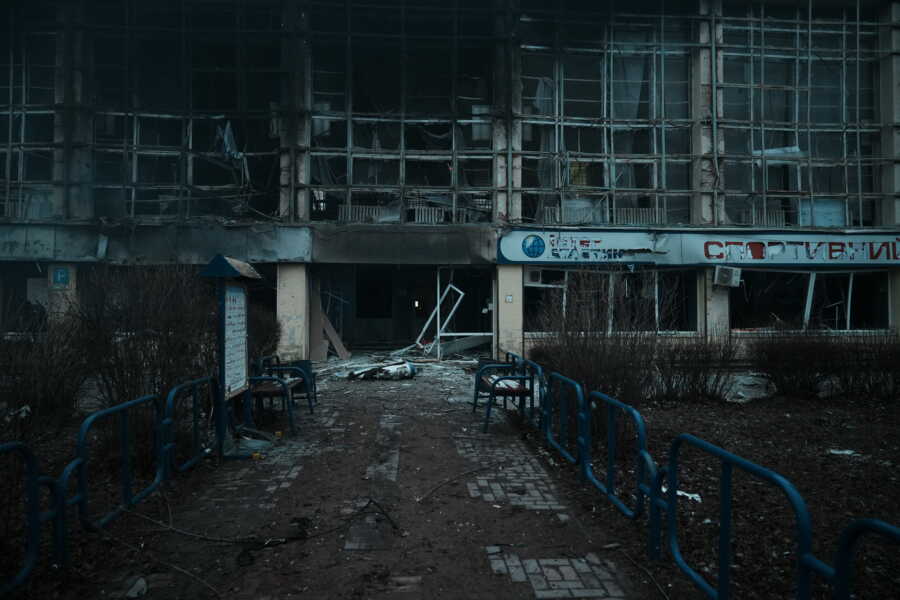 Destruction of Ukrainian building.