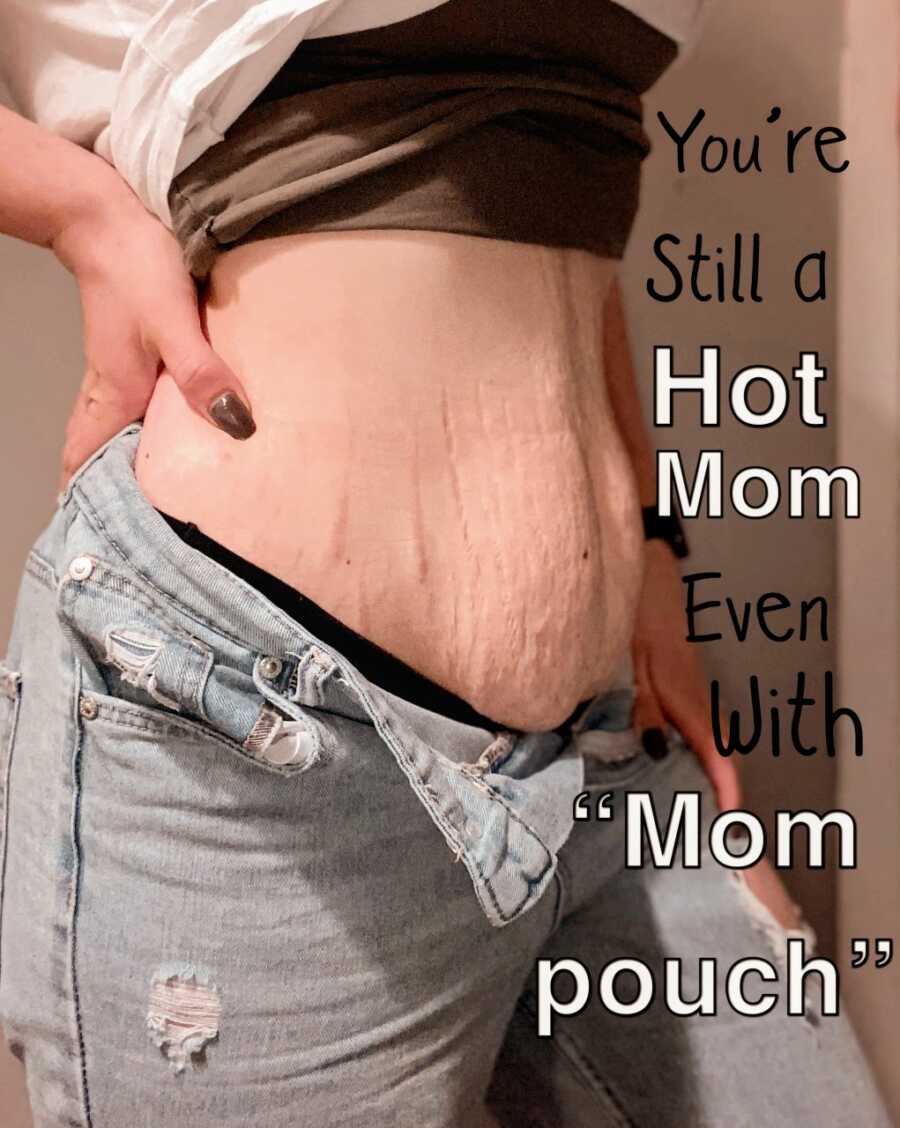 Mom takes a photo of her mom bod with the caption "Still a hot mom even with a mom pouch"
