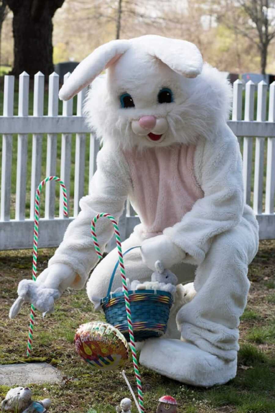 Easter bunny visits cemetery to leave gifts at graves of babies.