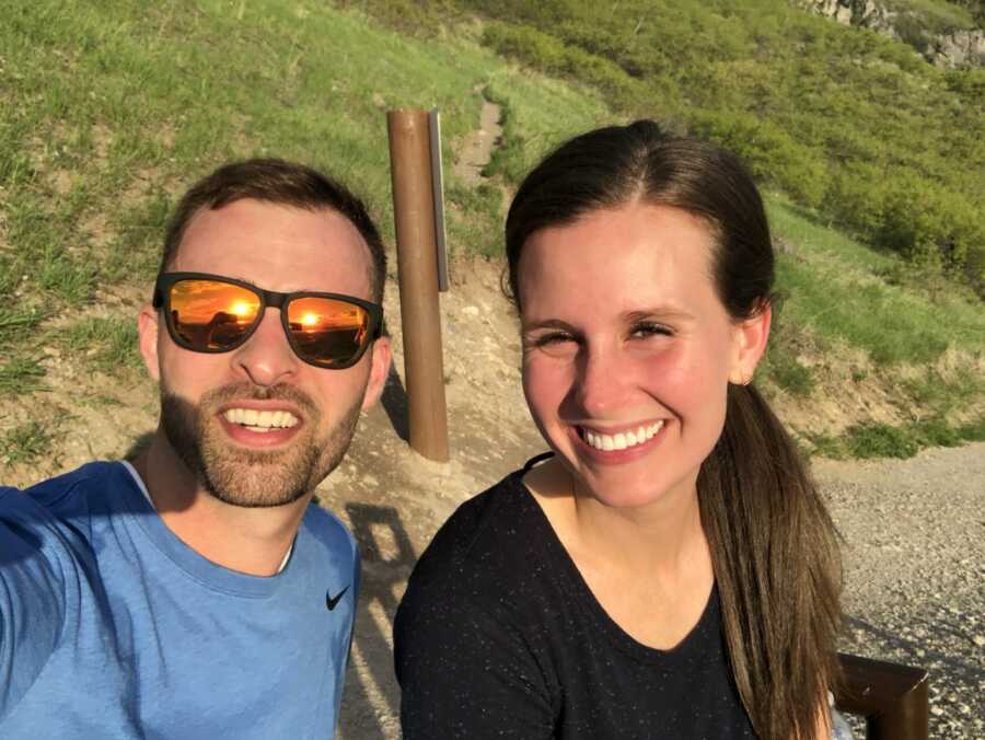 Widow and widower meet in person for the first time and go on a hike together.