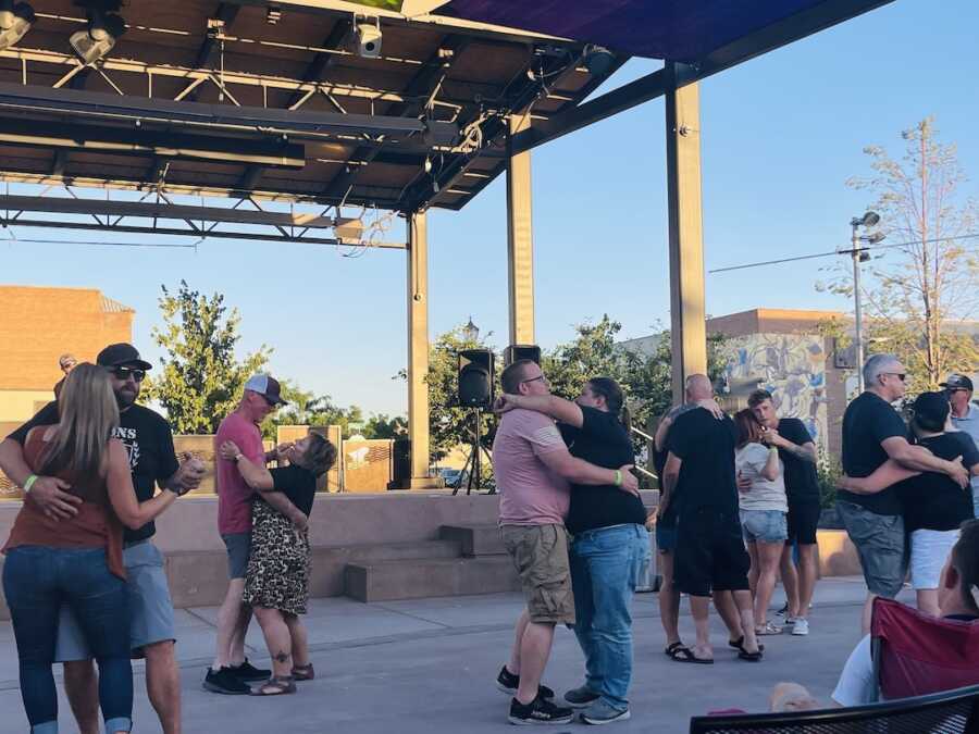 photos of couples dancing 