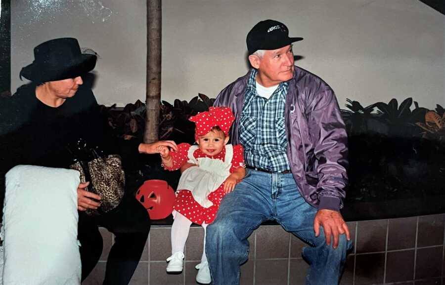 little girl with her grandparents