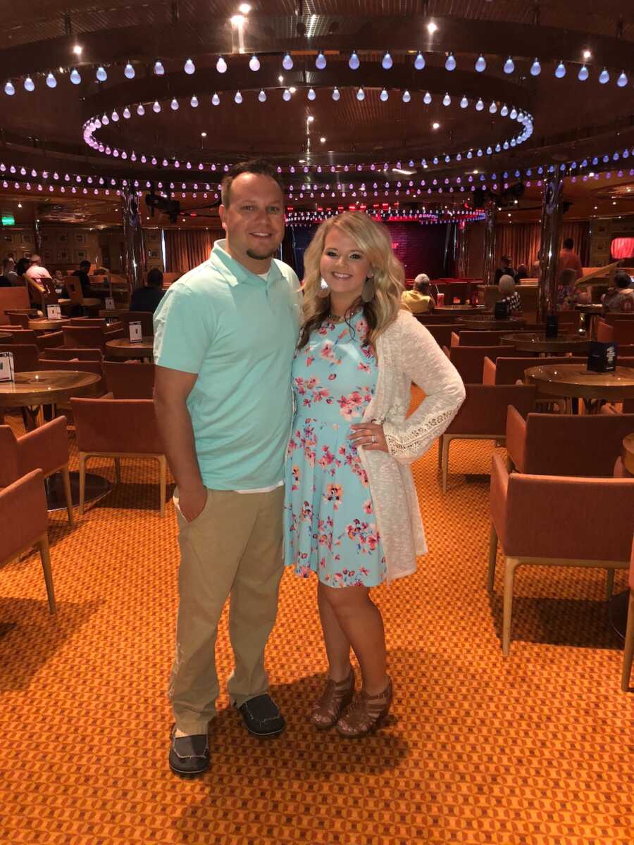 husband and wife at a dinner on a cruise