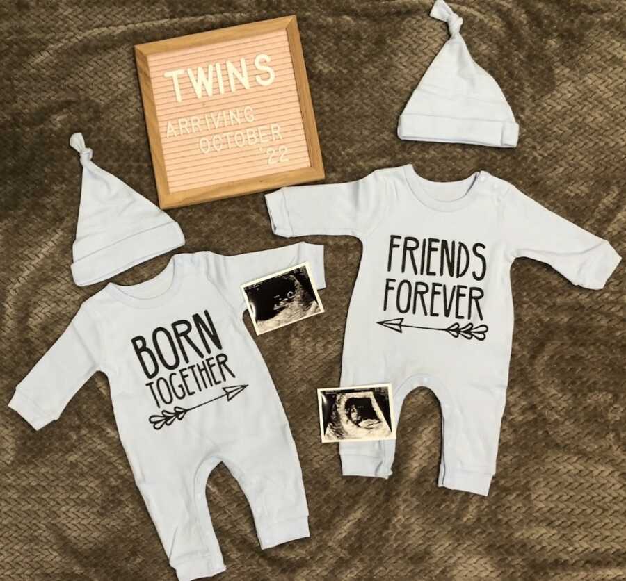 pregnancy announcement with onesies for twins with ultrasound images